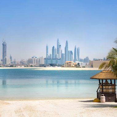 Beaches and pools in Dubai