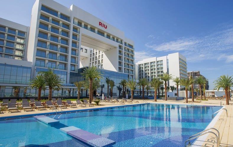 RIU hotel Dubai all inclusive service